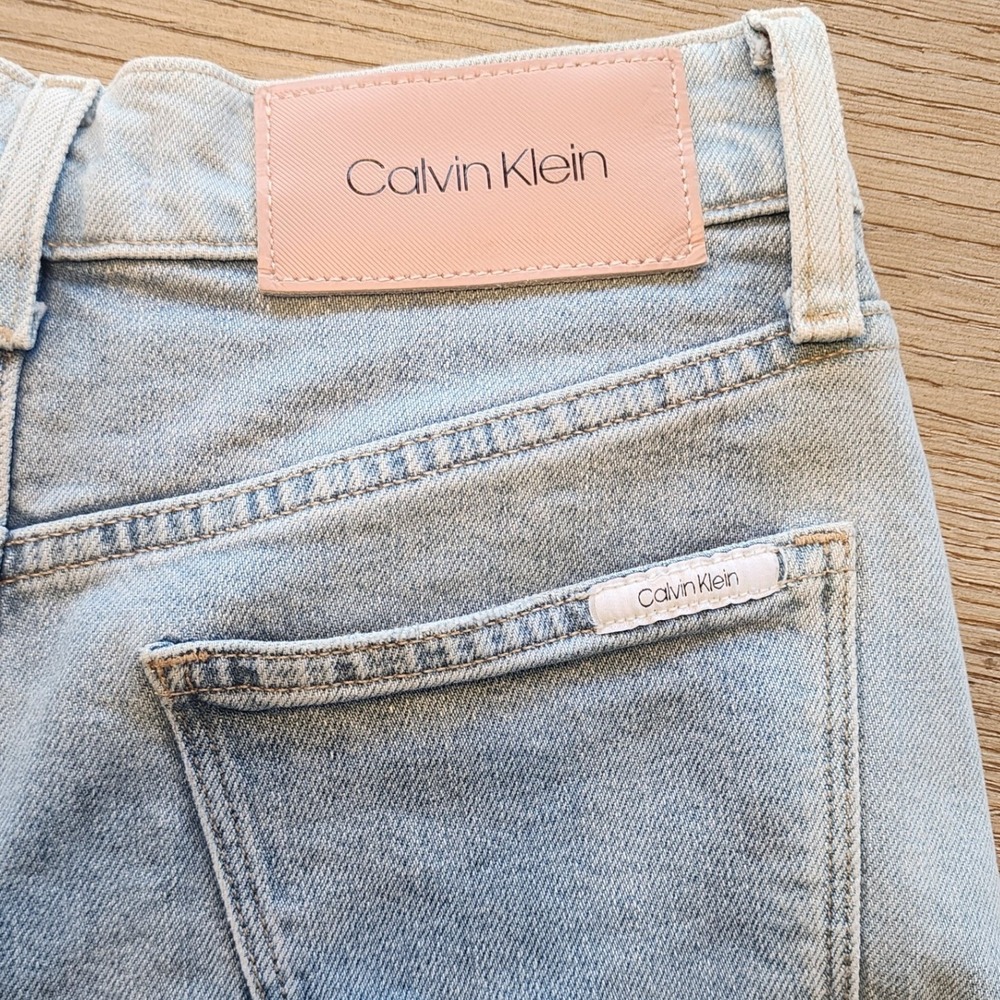 Calvin Klein High Rise Jeans.Two-tone Raw Hem Italian streetwear boho Y2K Retro